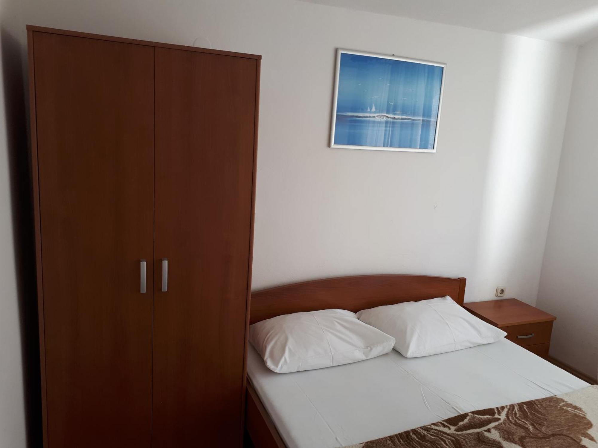 Guest House & Restaurant Adriatic Klek Exterior photo
